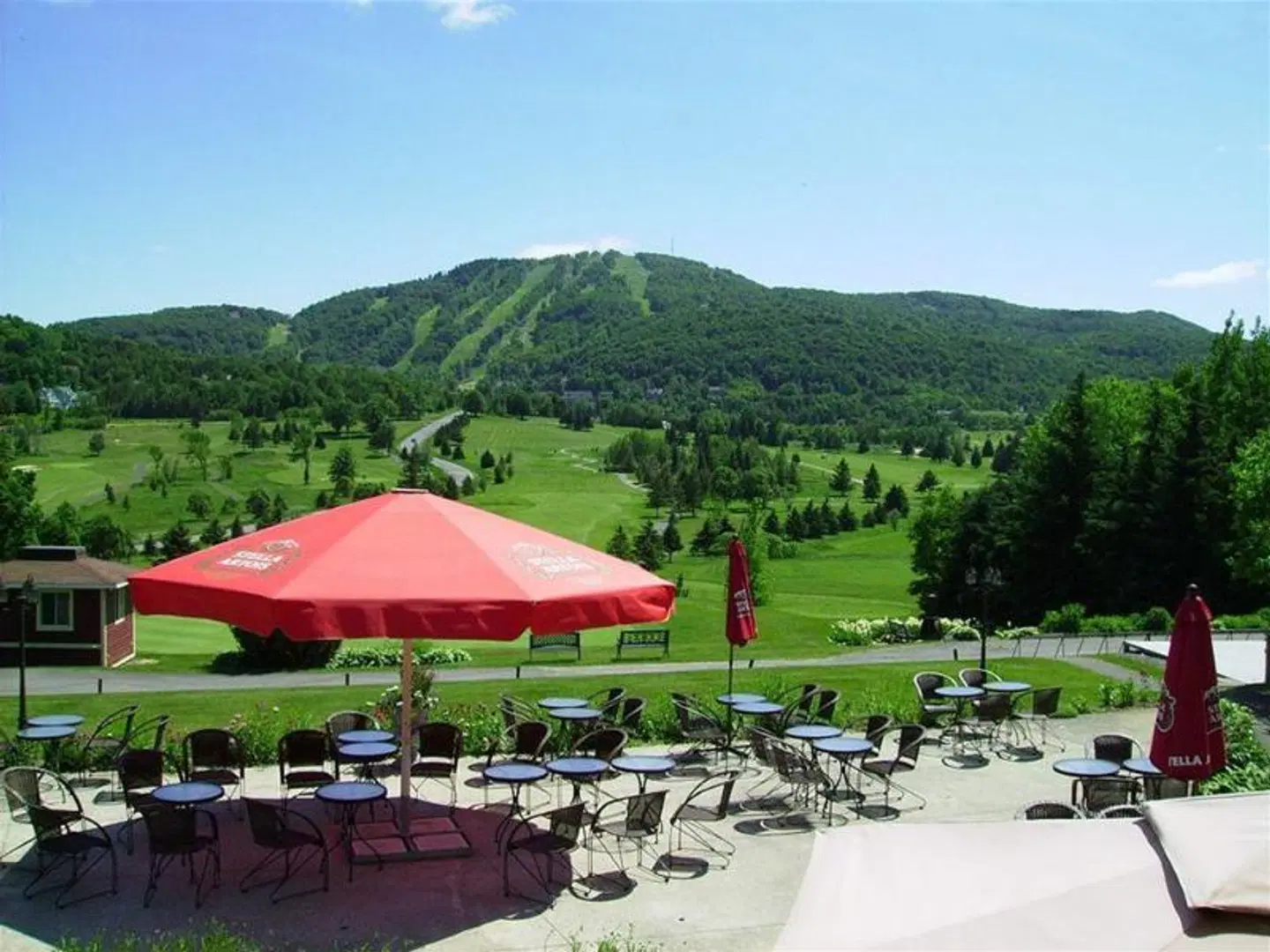 Auberge Château Bromont Garten