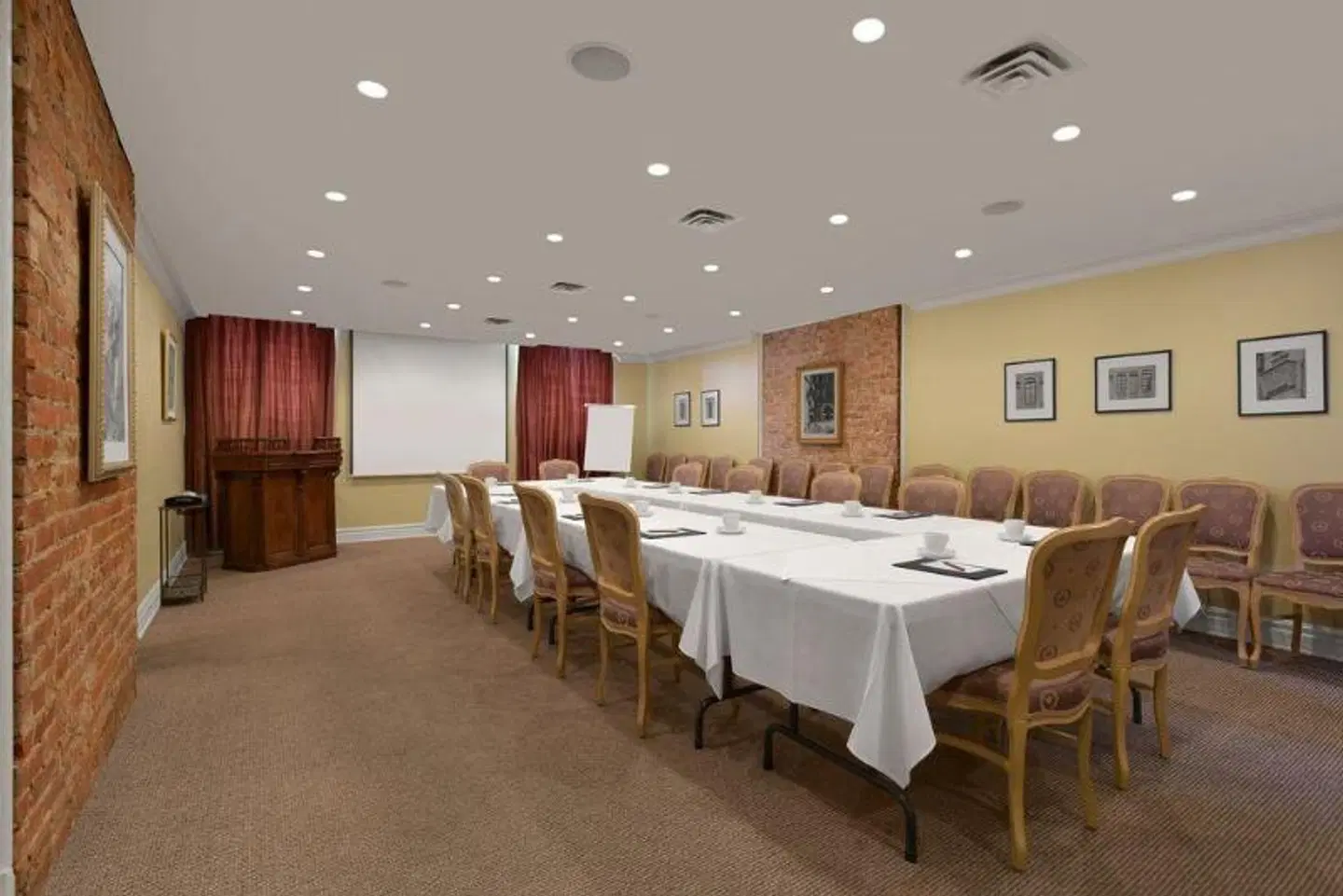 Auberge Bonaparte Restaurant
