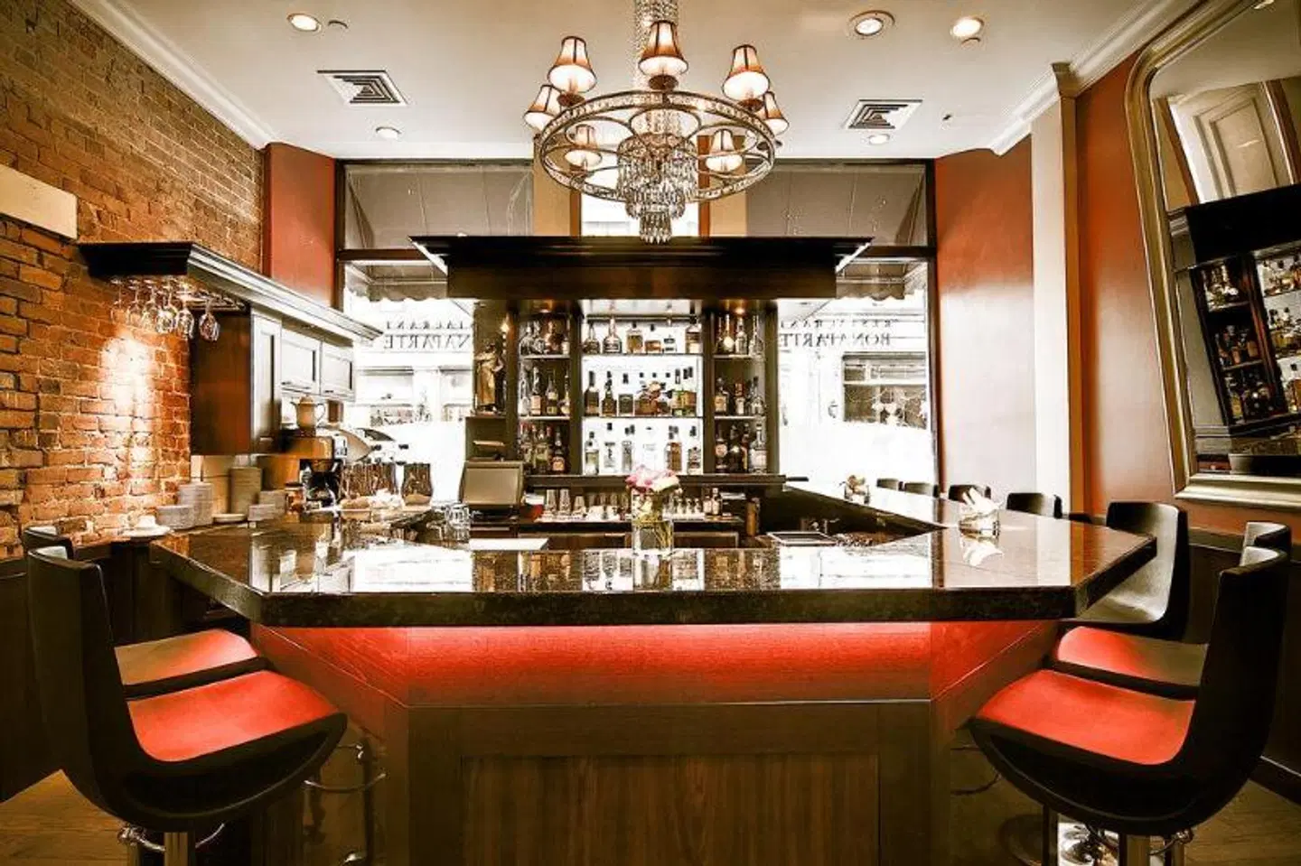 Auberge Bonaparte Bar