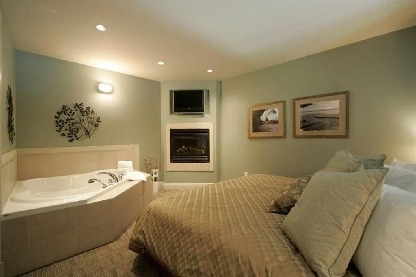 Old House Village Hotel and Spa ROOM_EXAMPLE