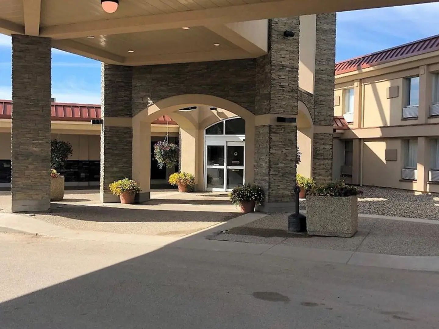 Sawridge Inn and Conference Centre Peace River EXTERIOR