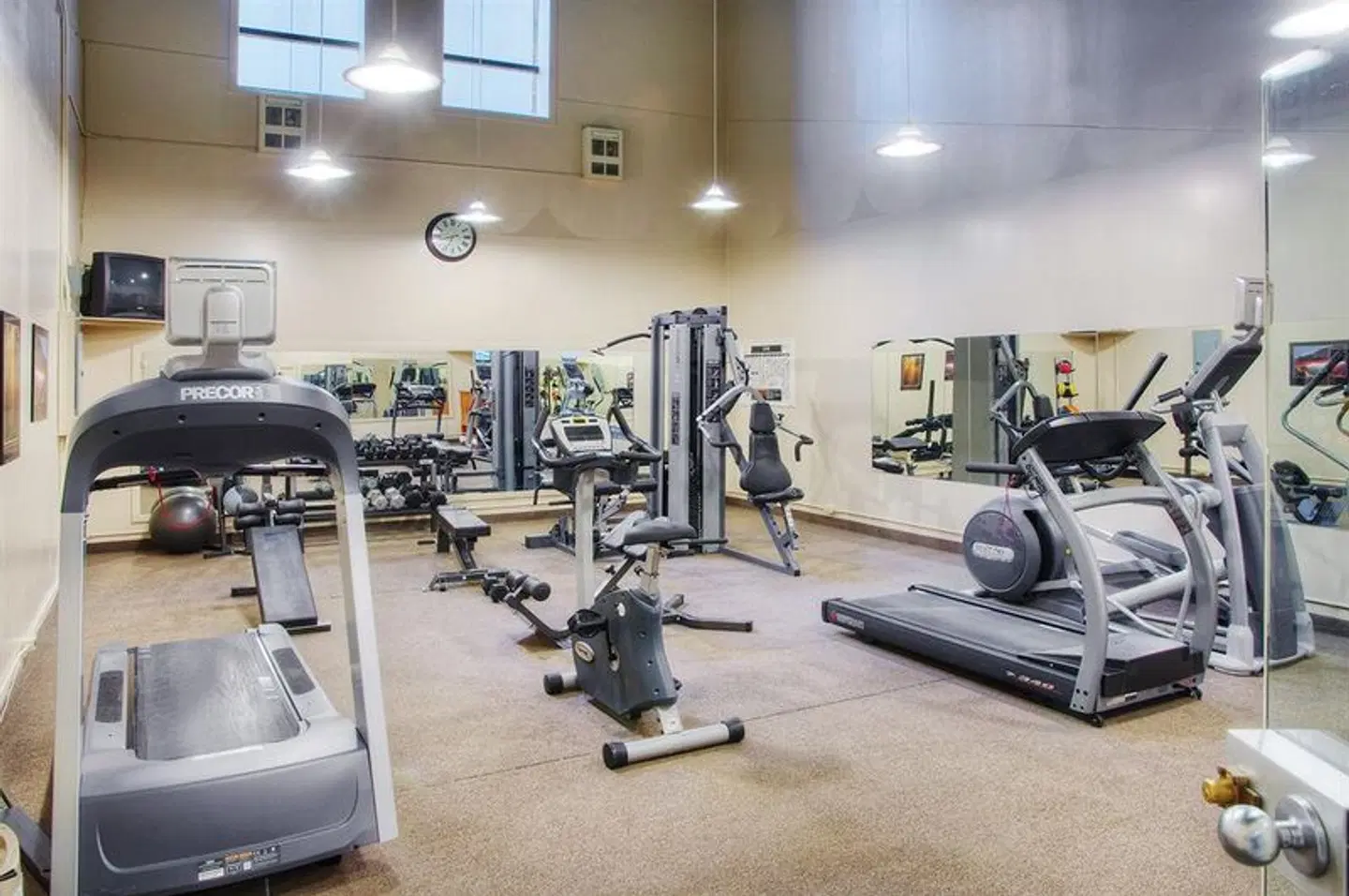 Delta Hotels by Marriott London Armouries SPORTS_AND_LEISURE