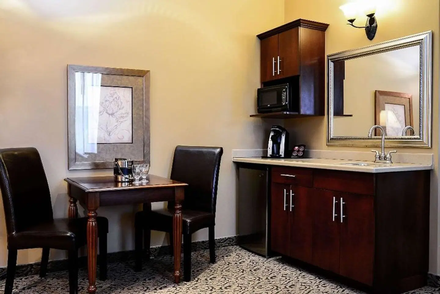 The Parlour Inn ROOM_EXAMPLE