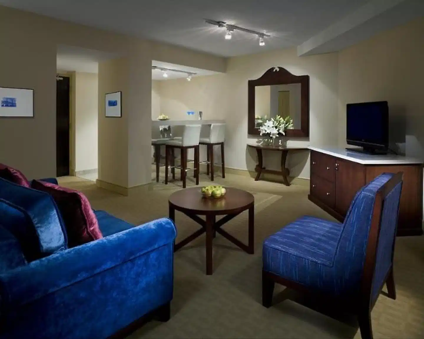 Inn At The Quay Lobby