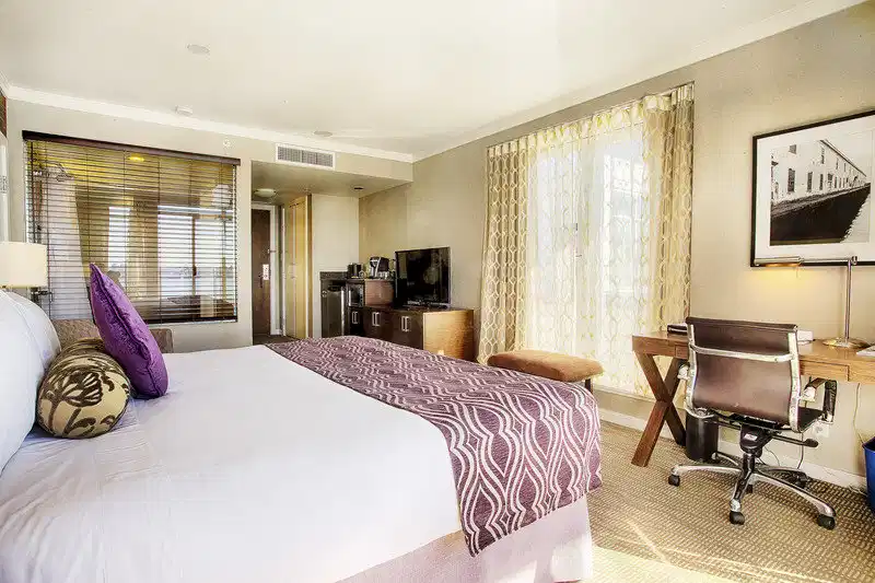 Pinnacle Hotel at the Pier – Hotelfoto