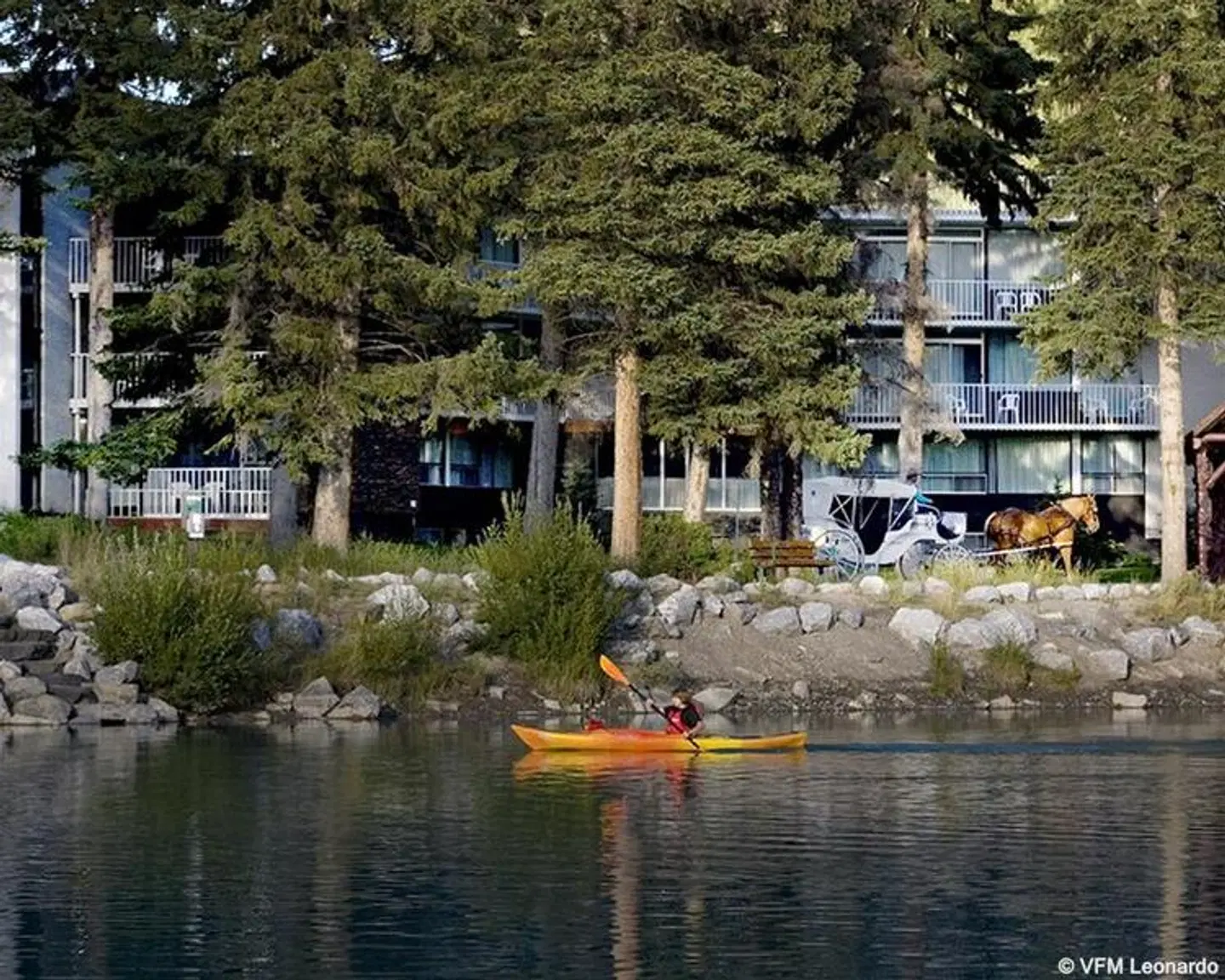 Bow View Lodge LANDSCAPE
