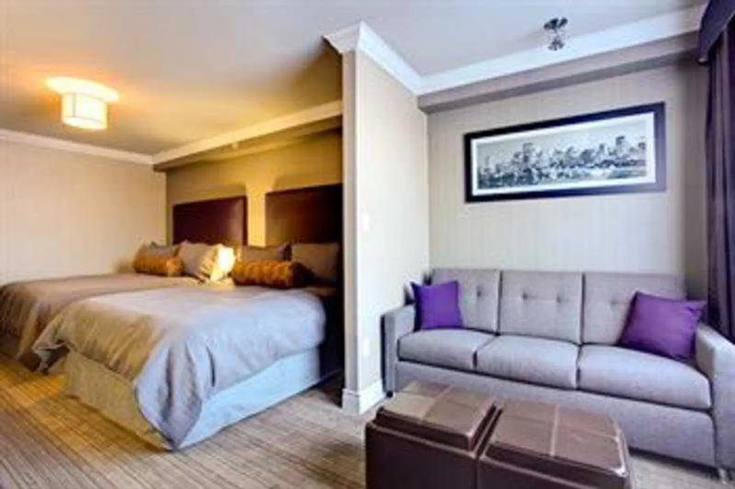 Sandman Hotel & Suites Calgary South ROOM_EXAMPLE