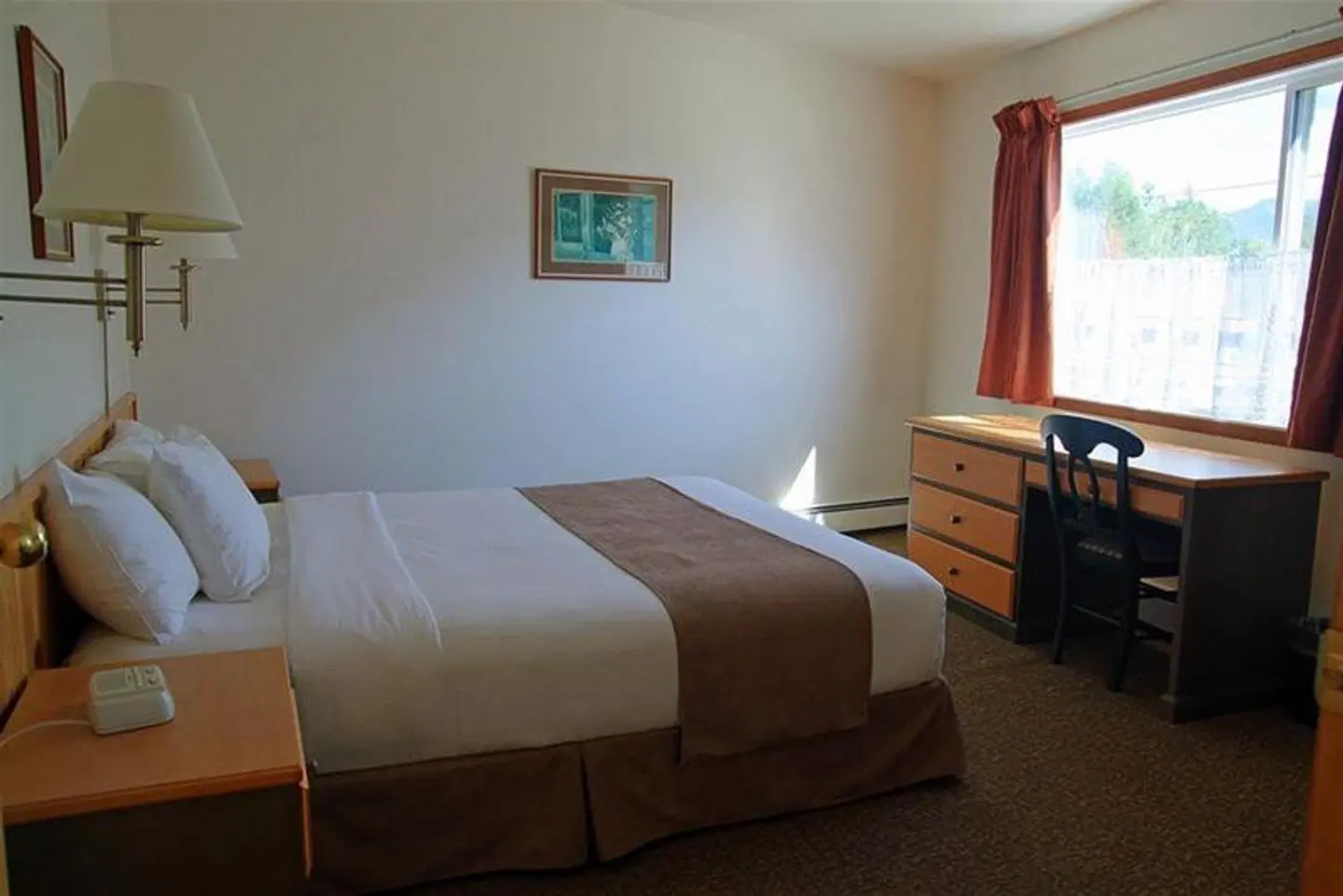 Canmore Rocky Mountain Ski Lodge ROOM_EXAMPLE