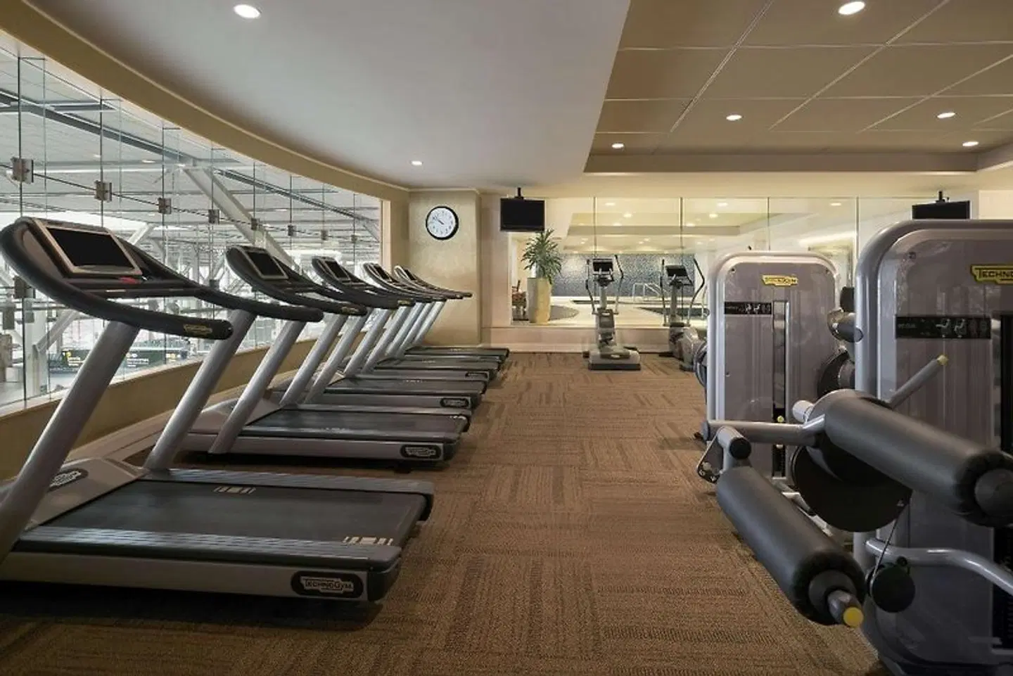 Fairmont Vancouver Airport SPORTS_AND_LEISURE