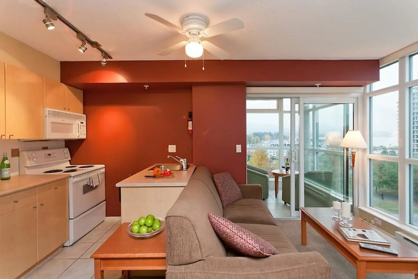 Lord Stanley Suites On The Park ROOM_EXAMPLE