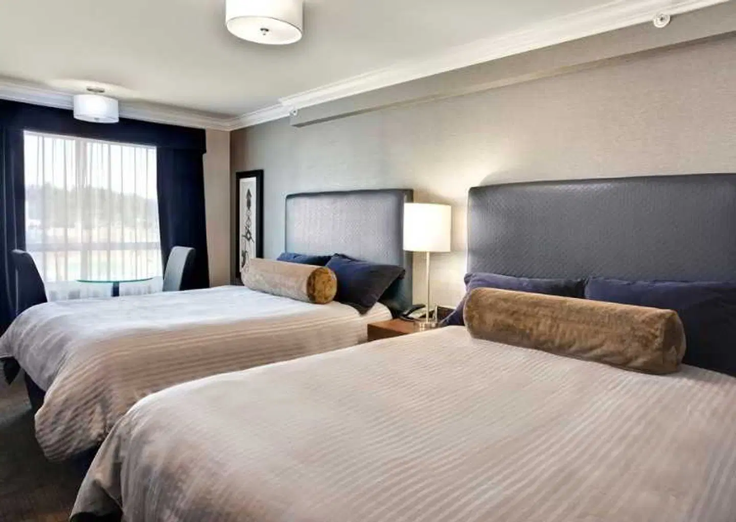 Sandman Signature Prince George Hotel ROOM_EXAMPLE