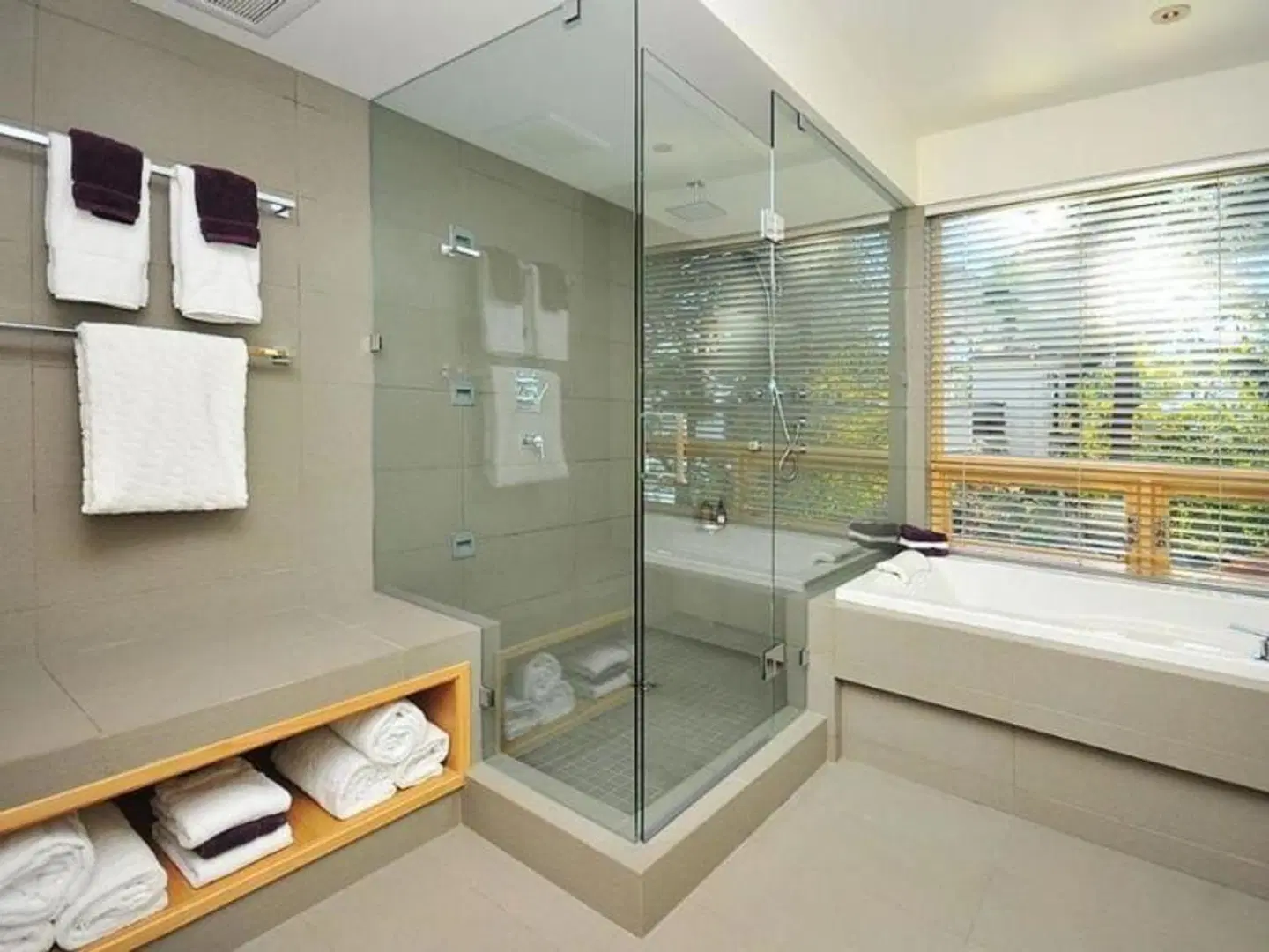 Brentwood Bay Resort & Spa Badezimmer