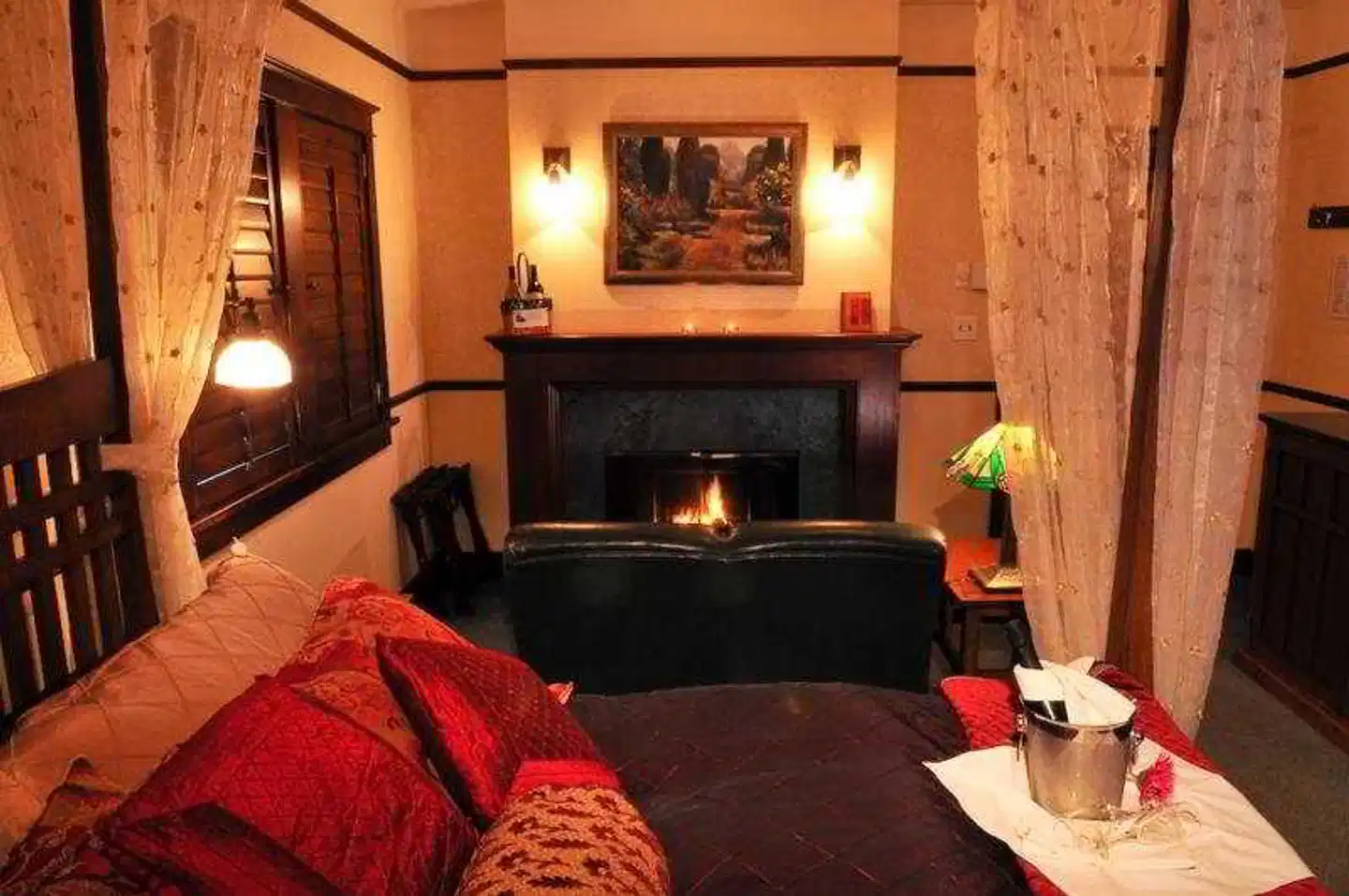 Abigail's Hotel Lobby