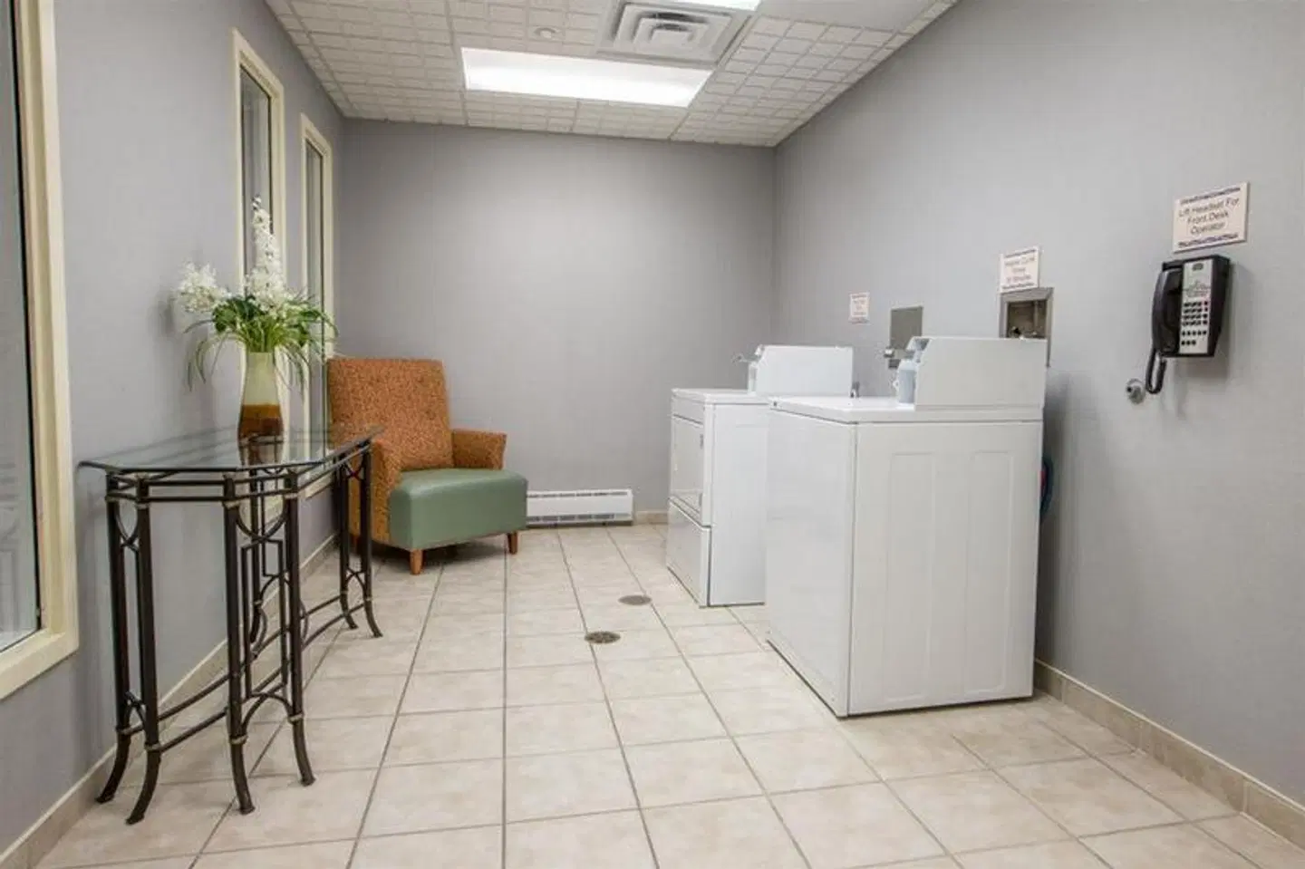 Courtyard by Marriott St. John's Newfoundland LOUNGE_LOBBY