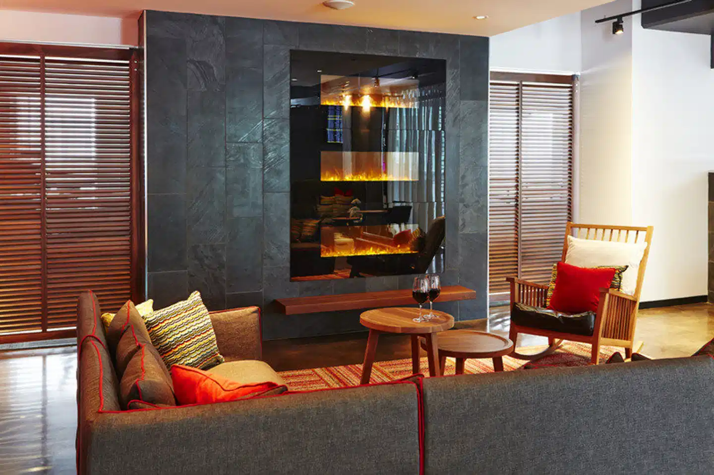 Alt Hotel Toronto Airport Lobby