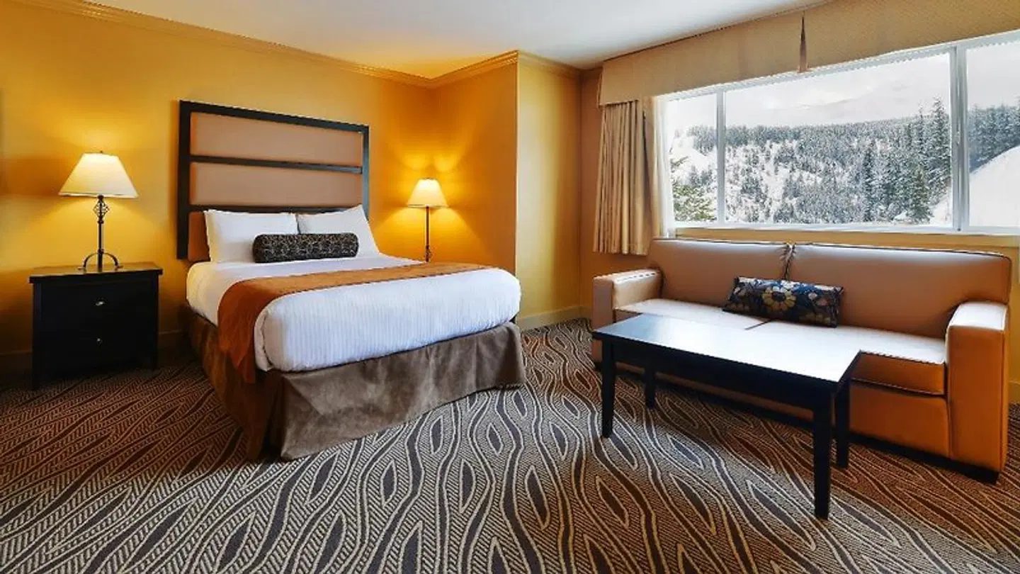 Prestige Inn Golden ROOM_EXAMPLE
