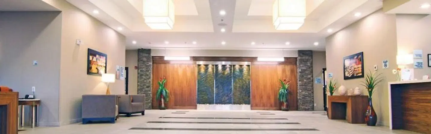 Holiday Inn Express & Suites Calgary NW - University Area LOUNGE_LOBBY