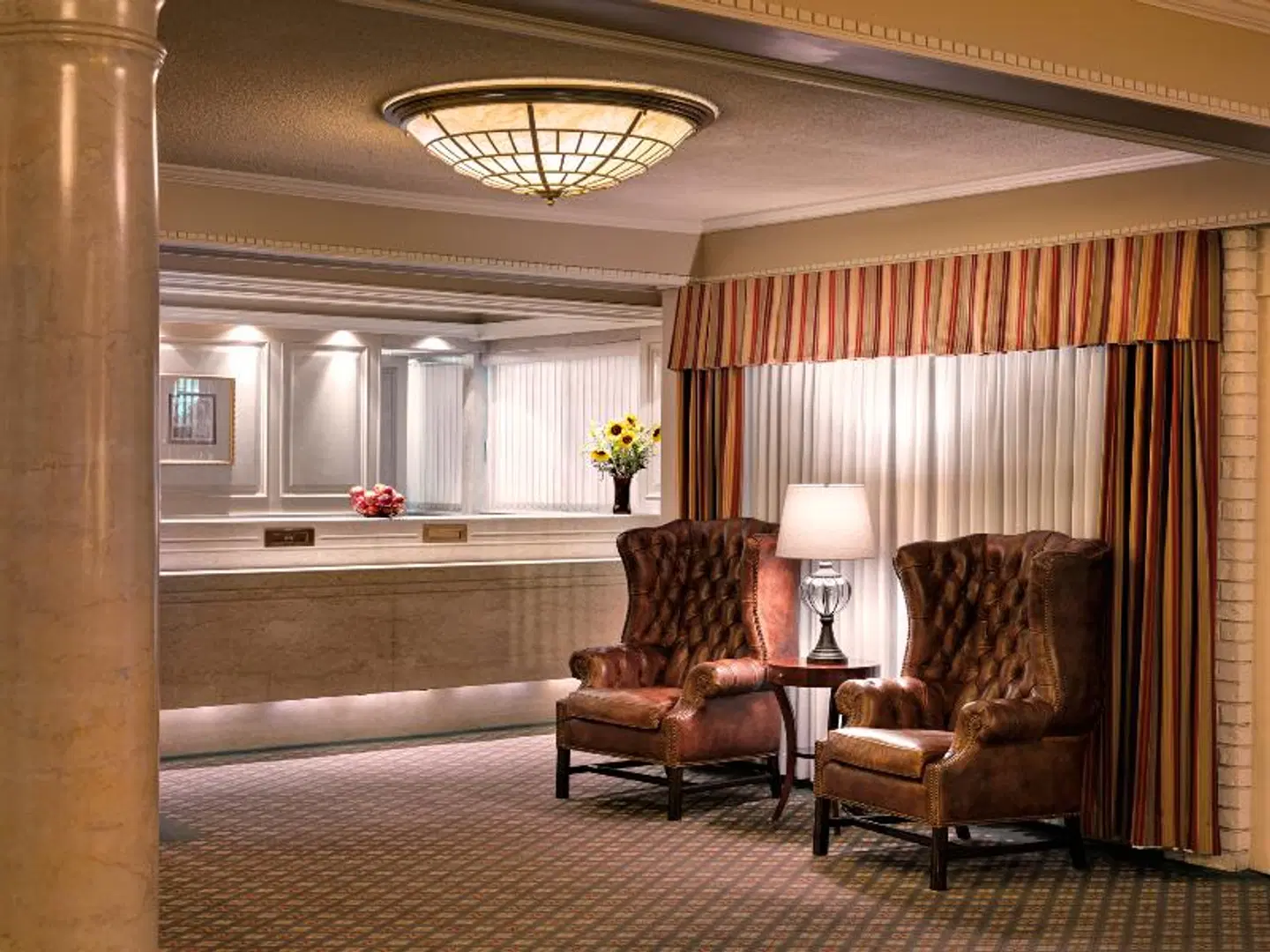 Royal Scot Hotel & Suites LOUNGE_LOBBY