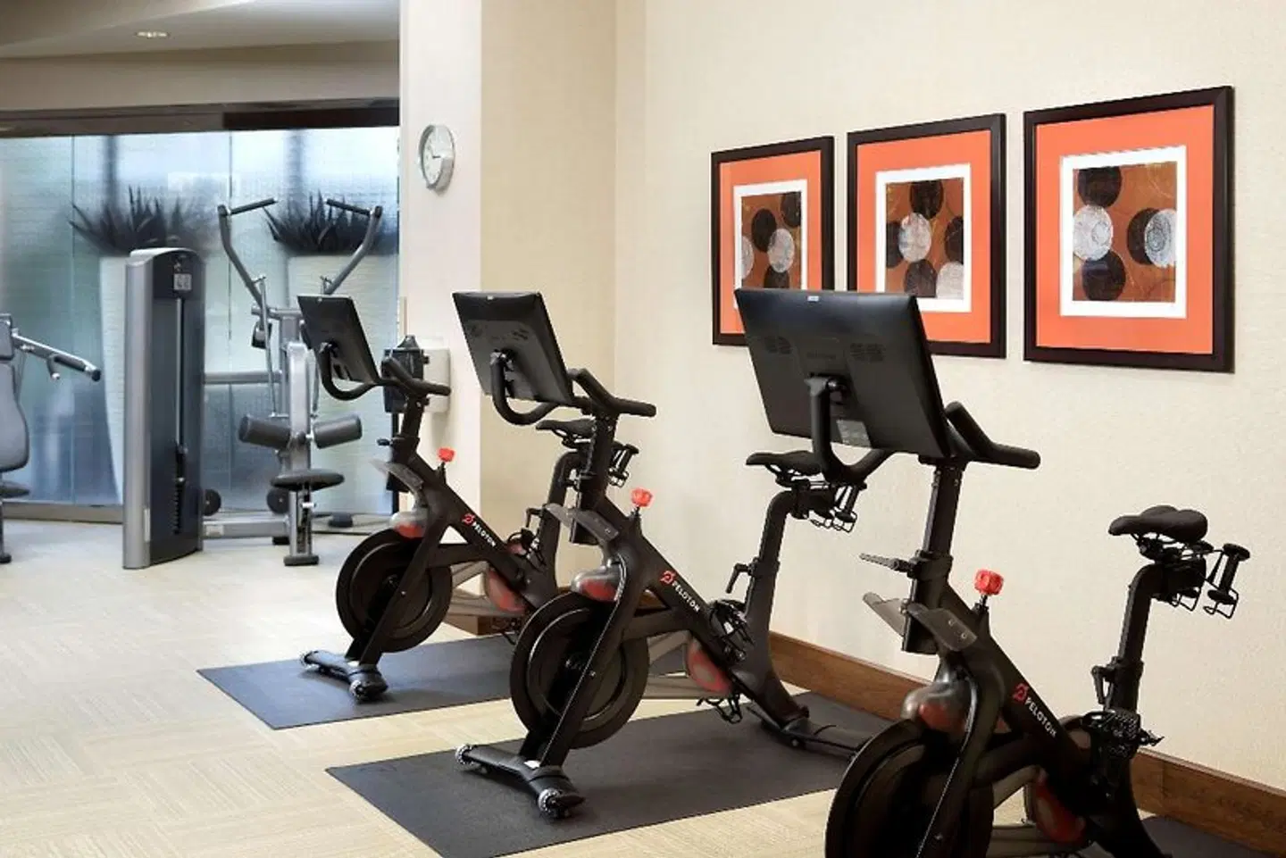 Hyatt Regency Austin SPORTS_AND_LEISURE