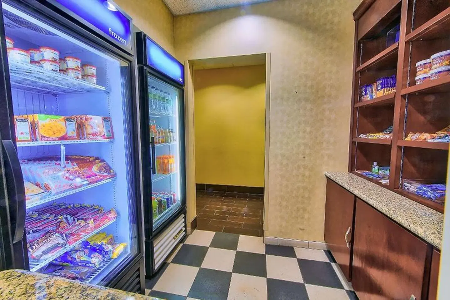 Hampton Inn & Suites Ridgecrest ROOM_EXAMPLE