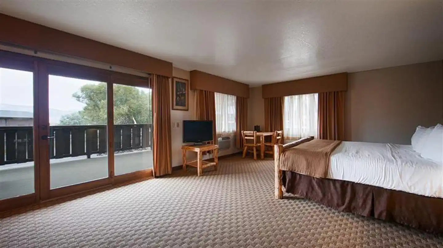 The Ridgeline Hotel at Yellowstone, an Ascend Hotel Collection Me Wohnbeispiel