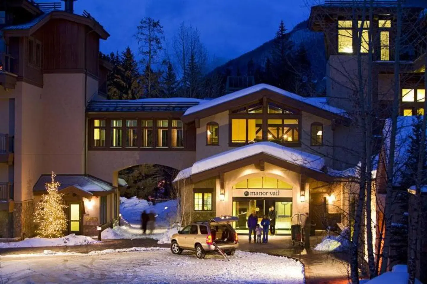 Manor Vail Lodge EXTERIOR