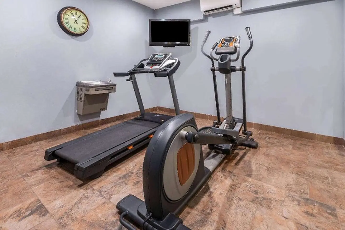La Quinta Inn & Suites by Wyndham Belgrade - Bozeman Airport SPORTS_AND_LEISURE
