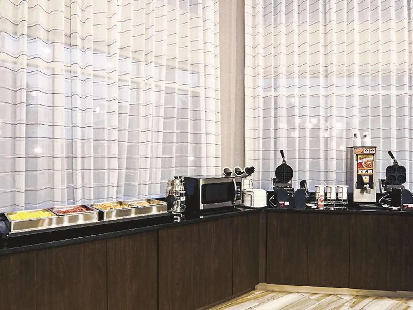 La Quinta Inn & Suites by Wyndham Denver Airport DIA HEALTH_BEAUTY