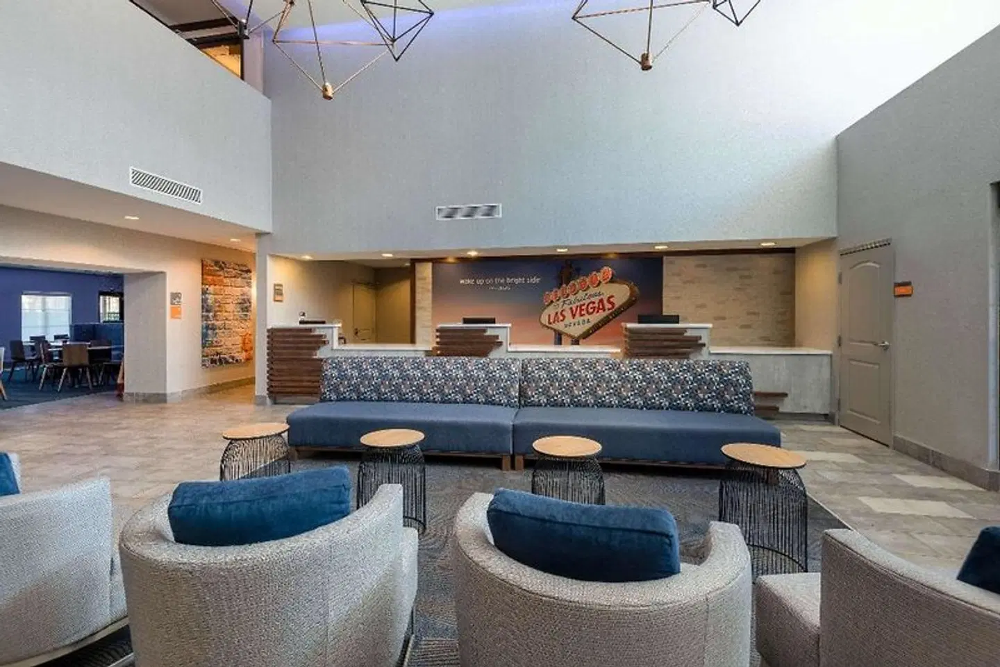 La Quinta Inn & Suites by Wyndham Las Vegas Airport South ROOM_EXAMPLE