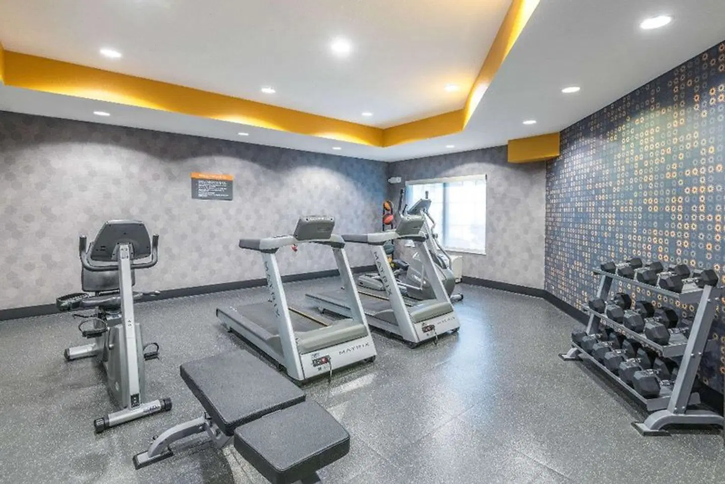 La Quinta Inn & Suites by Wyndham Las Vegas Airport South SPORTS_AND_LEISURE