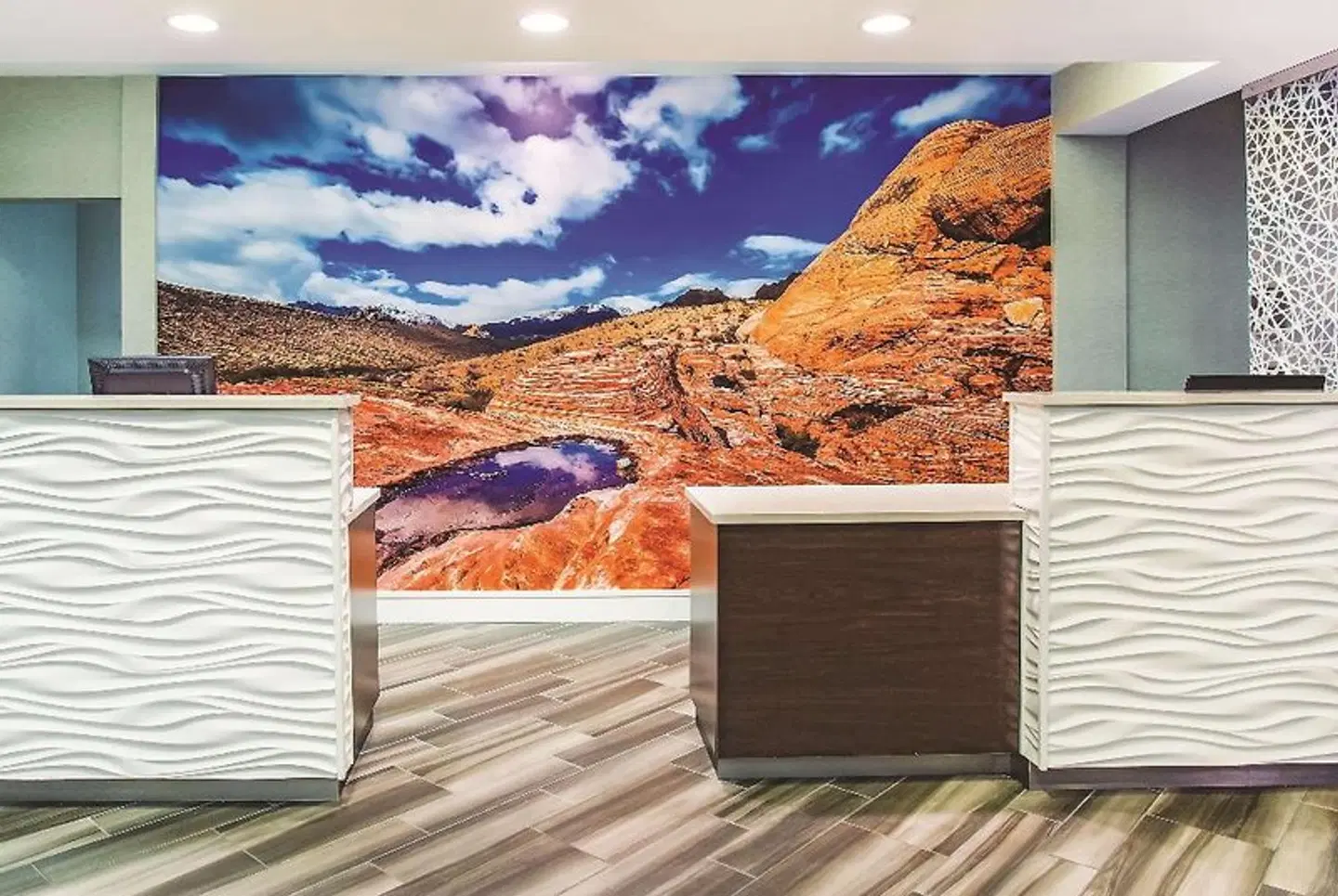 La Quinta Inn & Suites by Wyndham Las Vegas Summerlin Tech HEALTH_BEAUTY