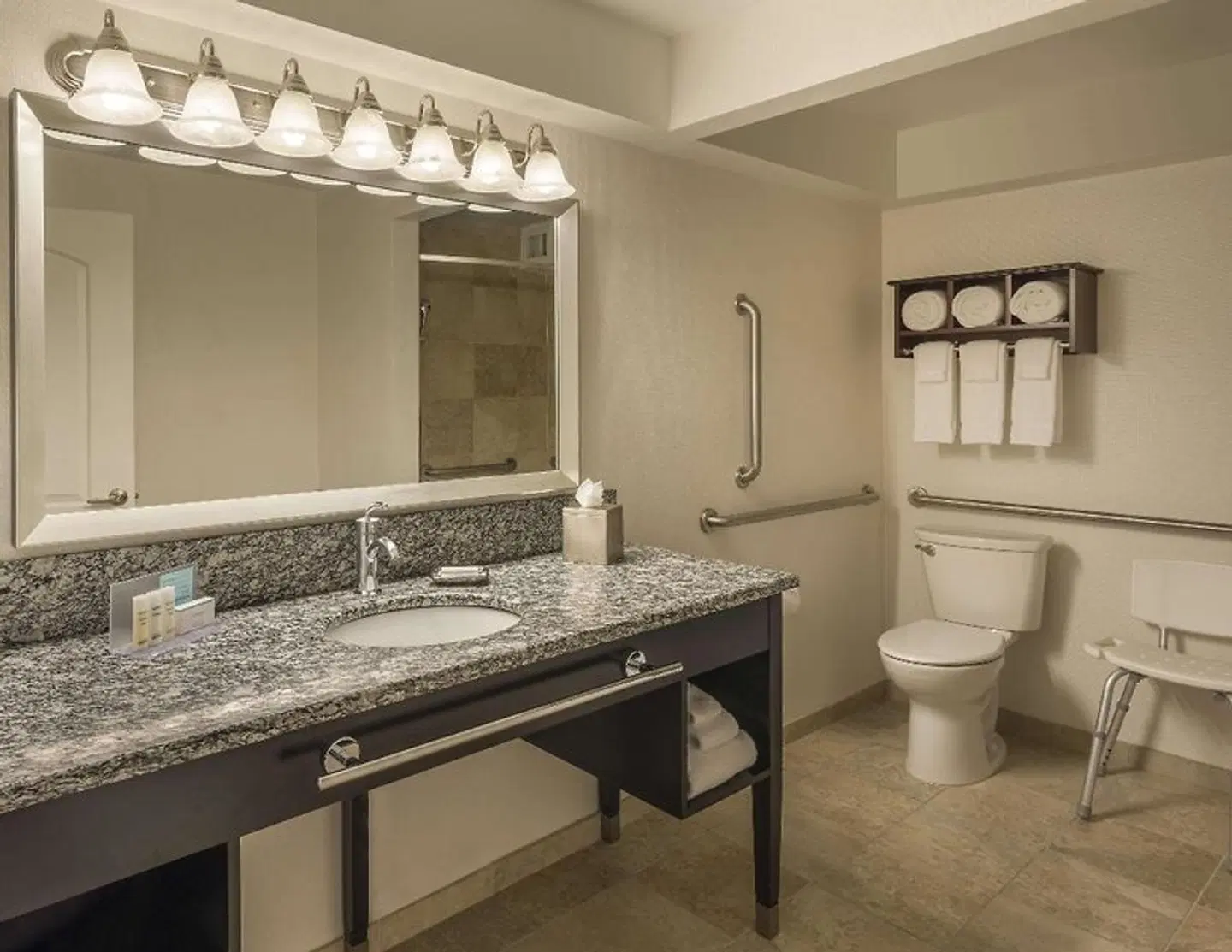 Hampton Inn Chicago Downtown/Magnificent Mile Badezimmer