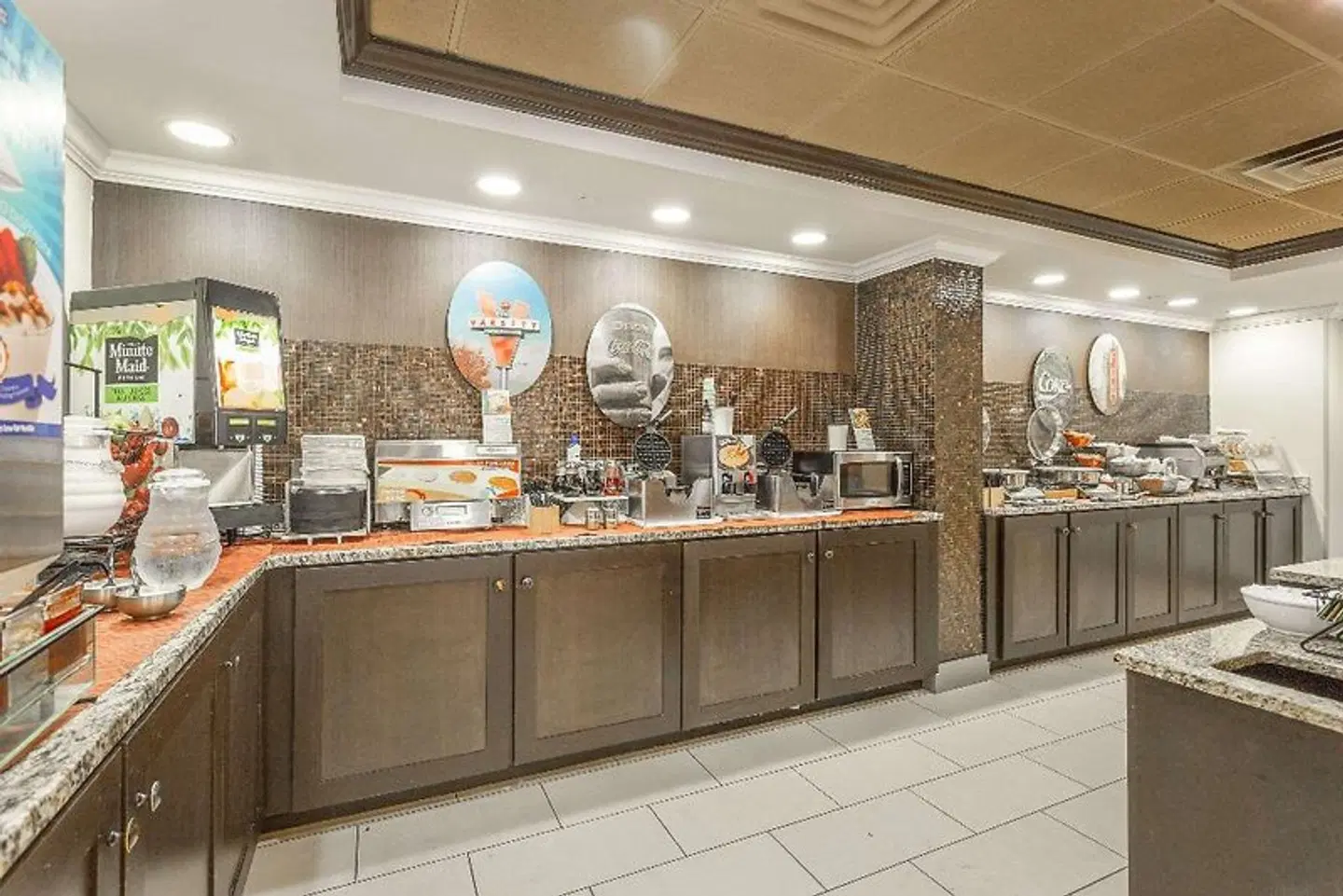 Best Western PLUS Inn at the Peachtrees Hotel LOUNGE_LOBBY