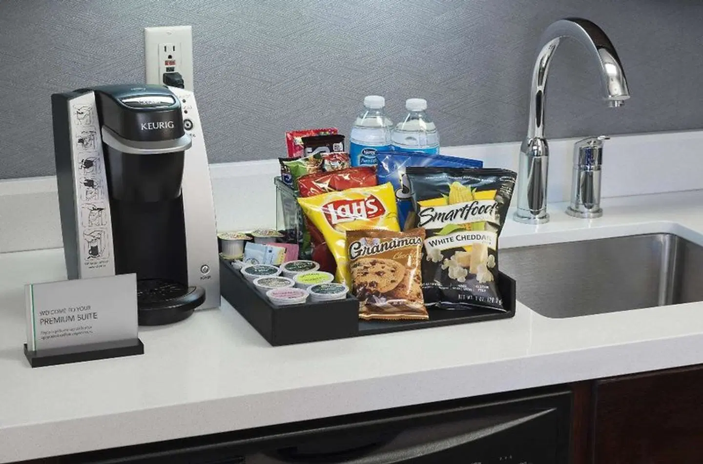 Homewood Suites by Hilton Anchorage Restaurant