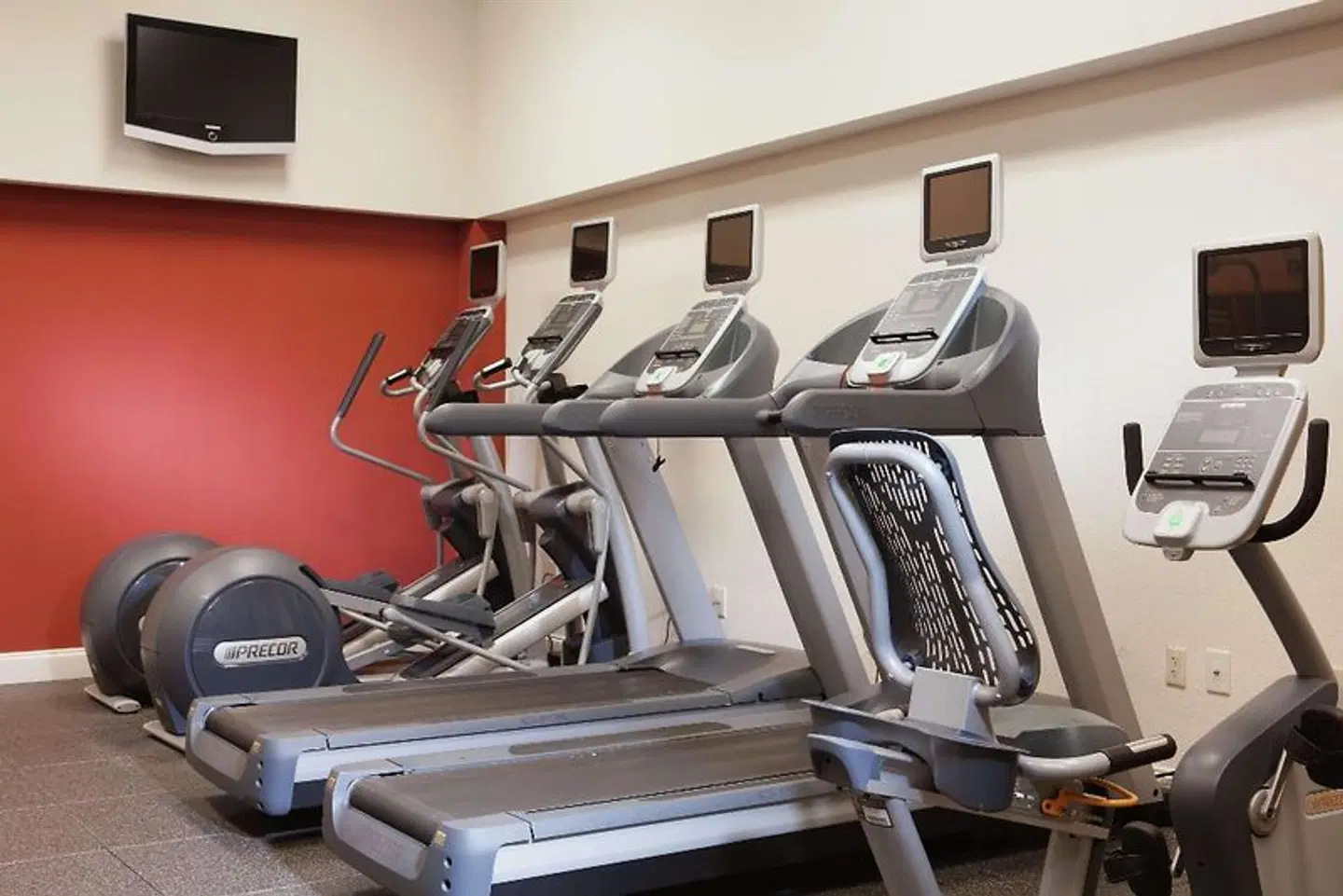 DoubleTree by Hilton Hotel Austin SPORTS_AND_LEISURE