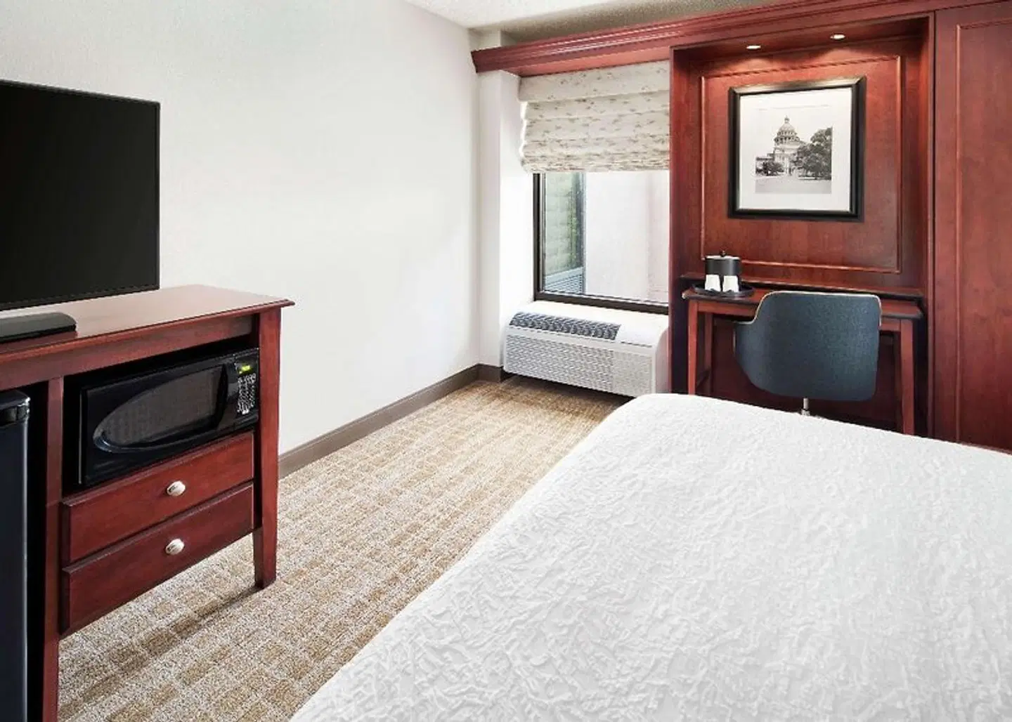 Hampton Inn Austin-North @ I-35 & Hwy 183 ROOM_EXAMPLE