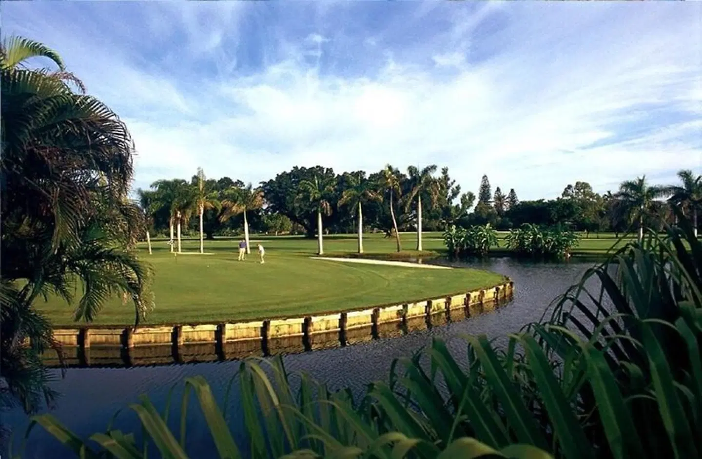 Naples Beach Hotel and Golf Club SPORTS_AND_LEISURE