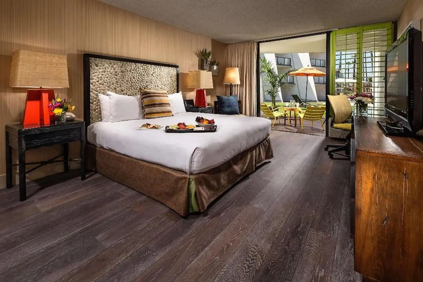 Maya - a DoubleTree by Hilton Hotel ROOM_EXAMPLE