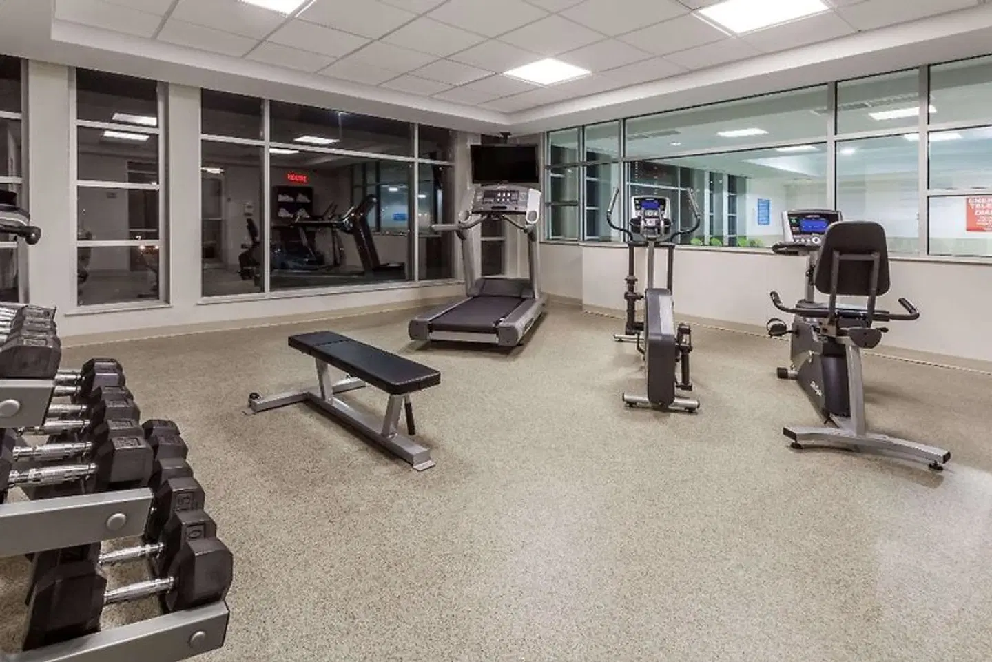 Wyndham Garden Niagara Falls Fallsview SPORTS_AND_LEISURE