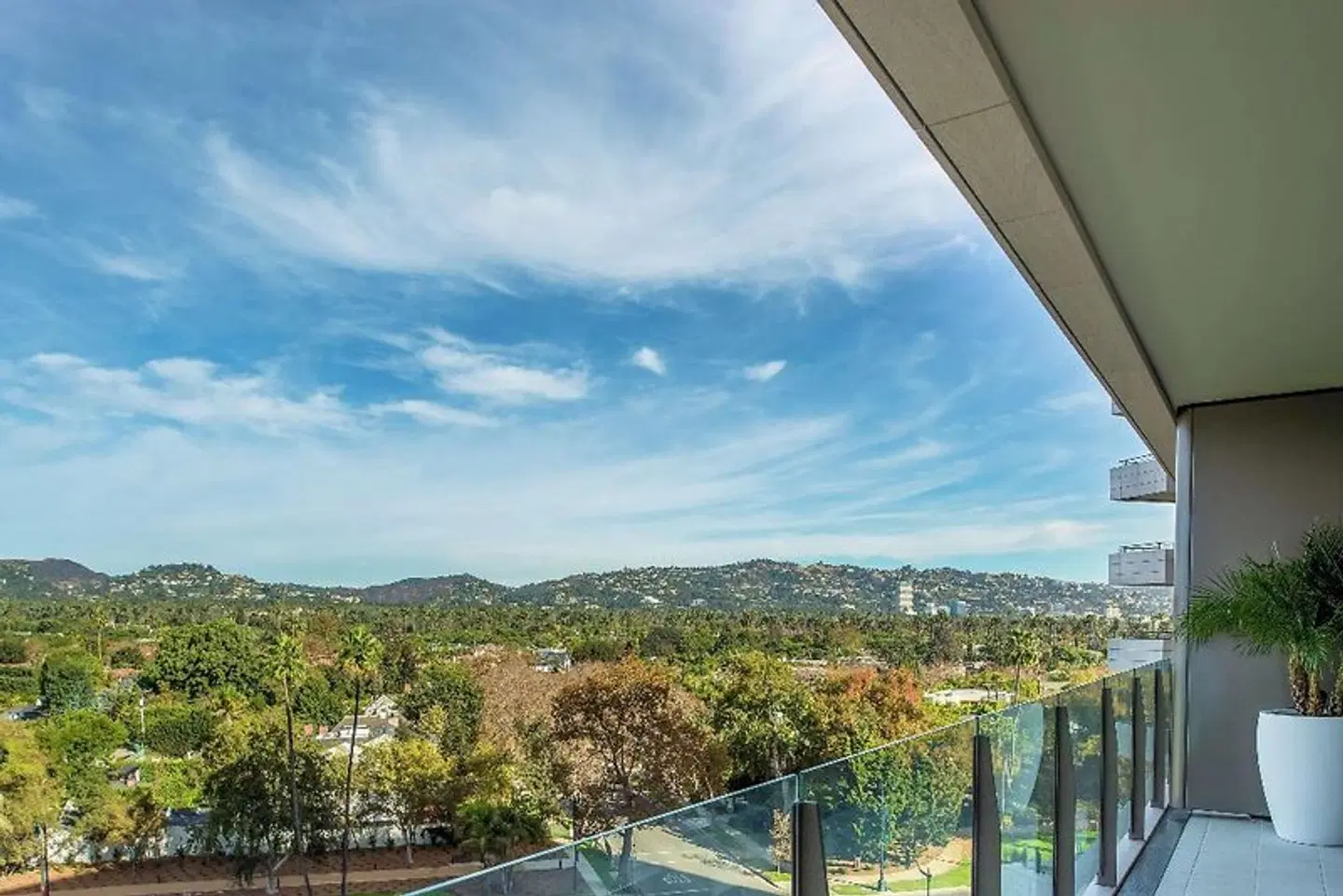 Waldorf Astoria Beverly Hills Terrasse