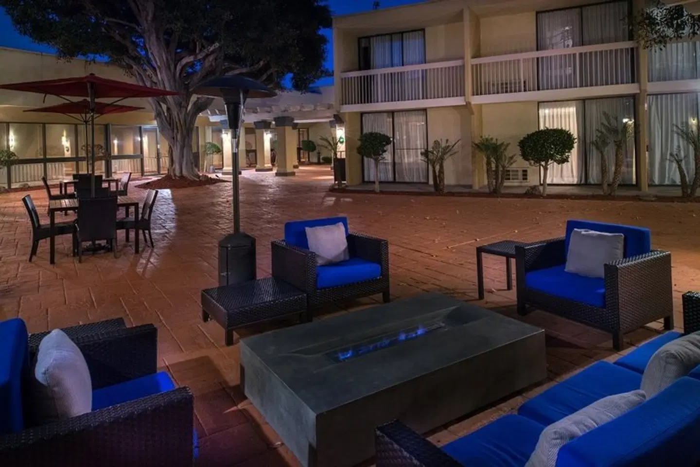 Courtyard by Marriott Oxnard Ventura Terrasse