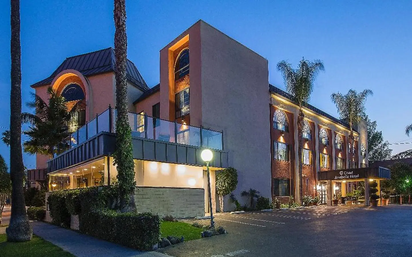 Coast Anabelle Hotel EXTERIOR