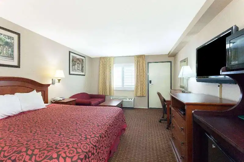 Days Inn by Wyndham Alhambra CA – Hotelfoto