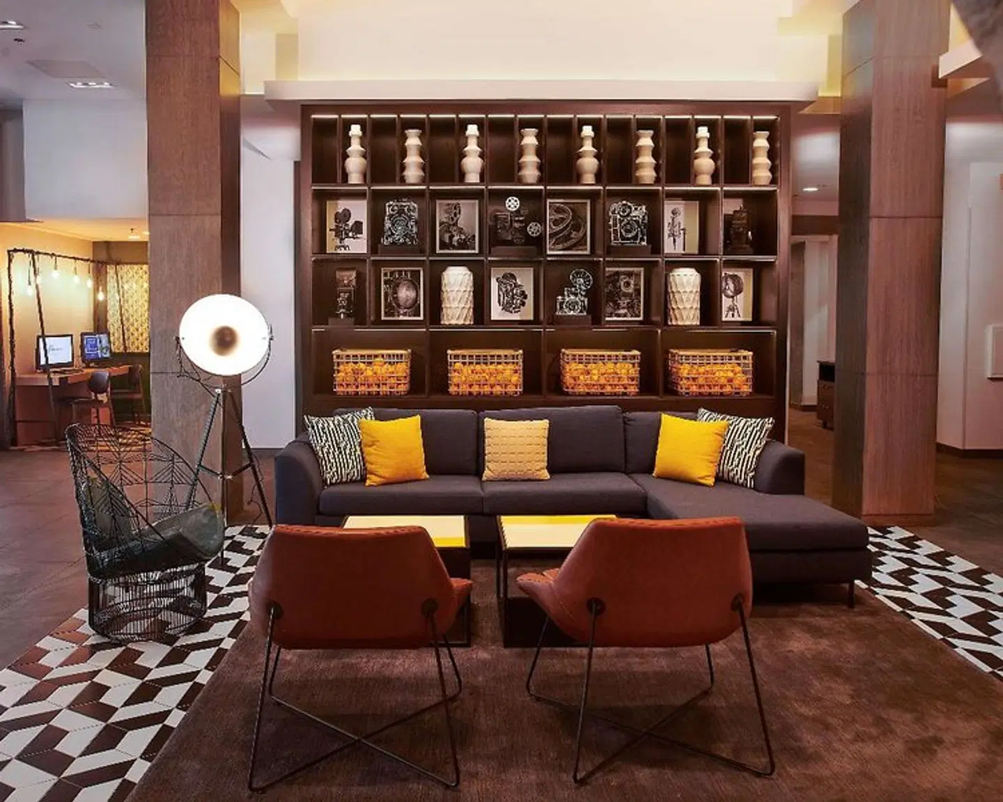 Hampton Inn & Suites Los Angeles/Sherman Oaks LOUNGE_LOBBY