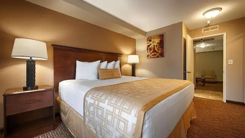 Best Western Pasadena Royale Inn & Suites – Hotelfoto