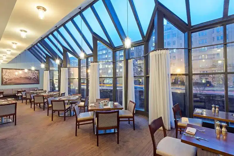 Capital Hilton – Hotelfoto