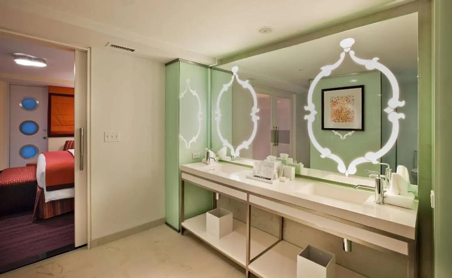 Washington Plaza Hotel Badezimmer