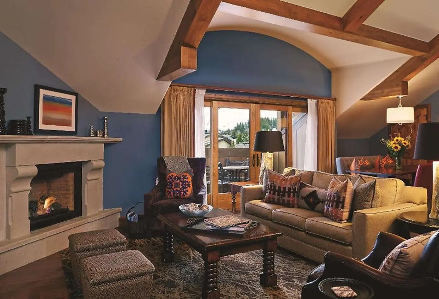 The Sebastian Vail LOUNGE_LOBBY