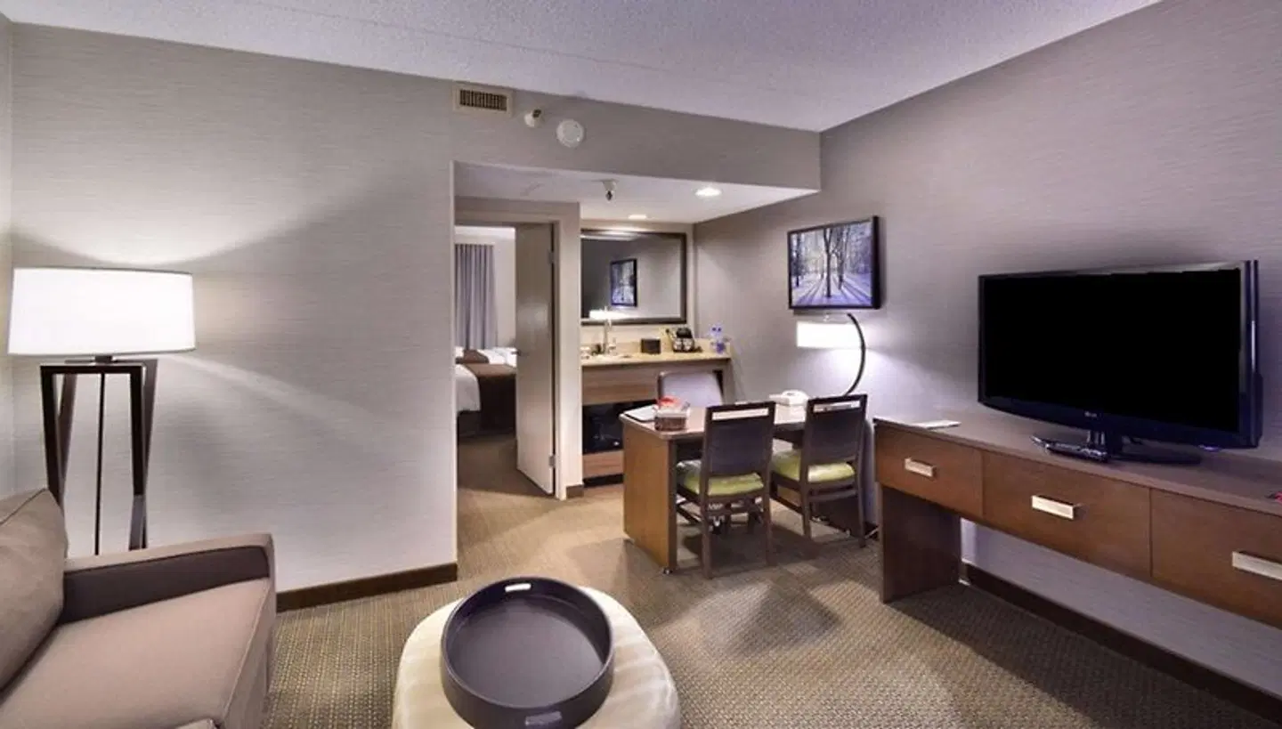 Embassy Suites by Hilton Denver Stapleton LOUNGE_LOBBY