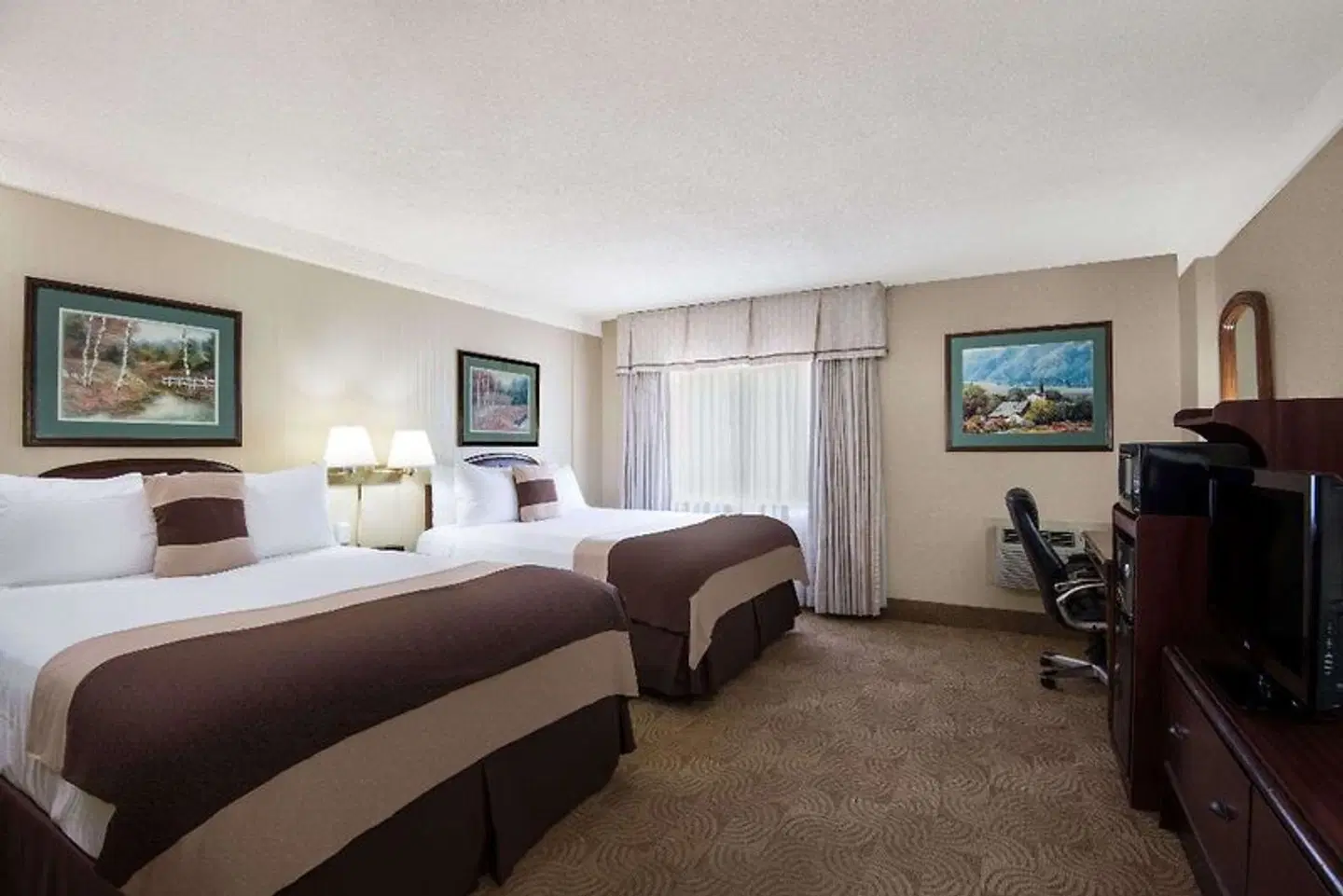 Ramada by Wyndham Denver Downtown ROOM_EXAMPLE